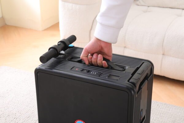 微信图片_20260808191033_4977_1 Smart Rideable Luggage | 250W Motorized Carry-On | Glade